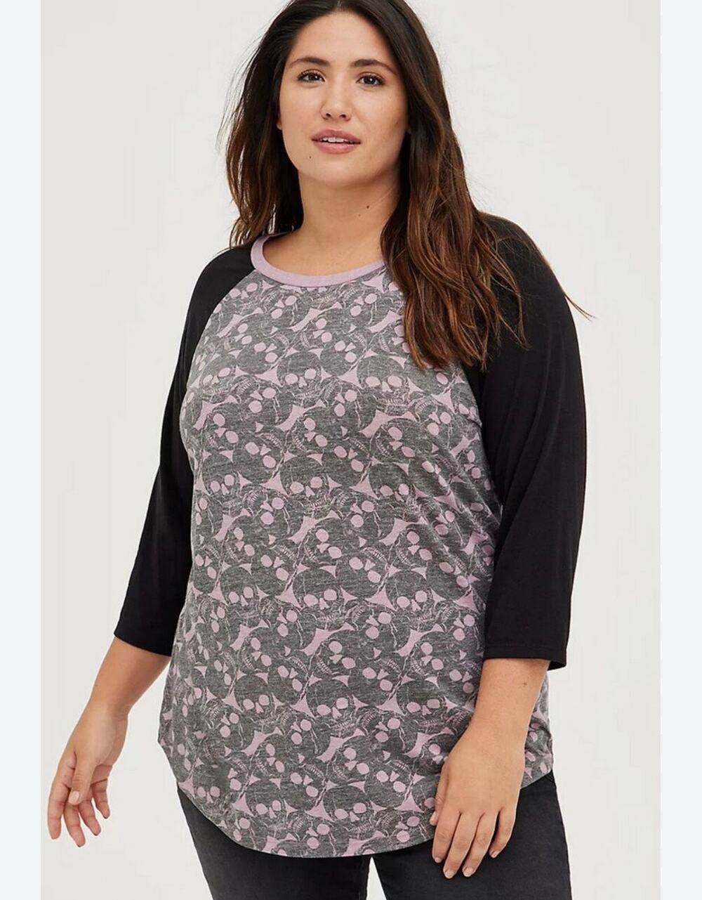 NWT Torrid Black Skull Raglan Tee Plus Size 0 (L 12) - Picture 1 of 10